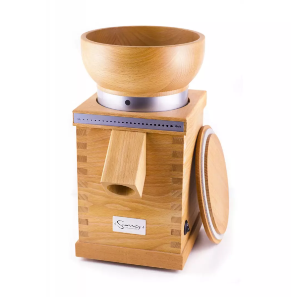 Sana Grain Mill | Moinho de Cereais em Madeira