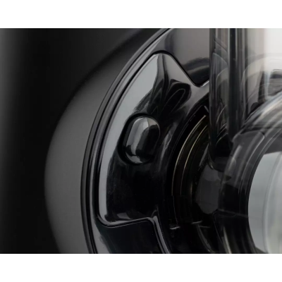 Pormenor do encaixe do tambor Sana 727 preta